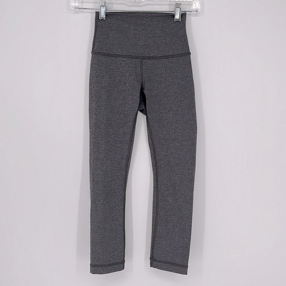 Lululemon Wunder Under Crop High-Rise Luxtreme Leggings 21” Size 2 - Picture 1 of 14